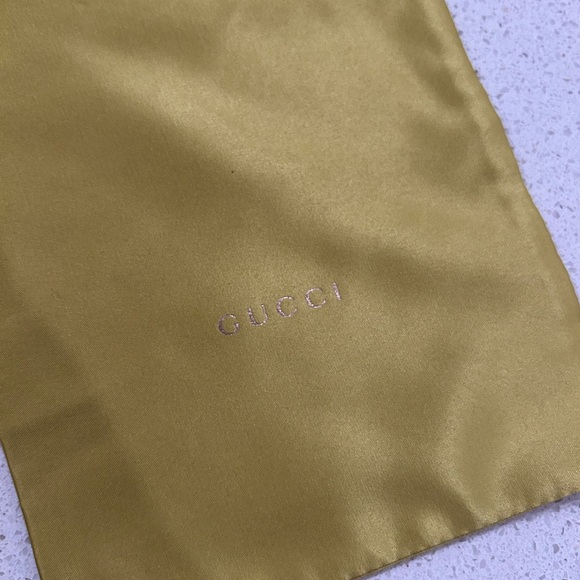 Green Gucci Sunglass Hard Case with sunglass cloth case (no sunglasses) - Picture 3 of 6